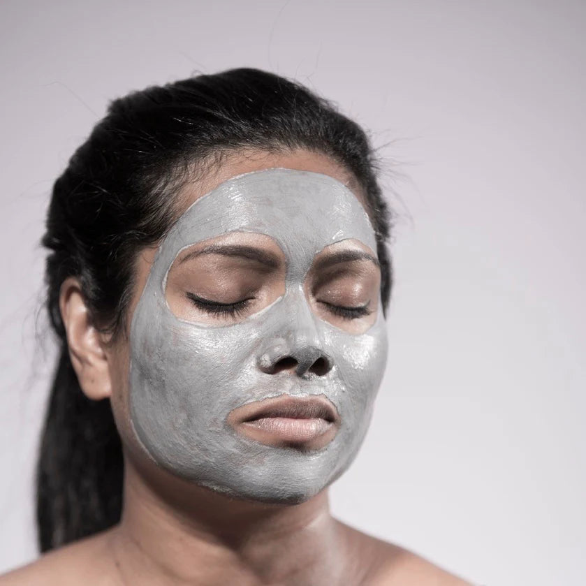 Salus Charcoal Purifying Face Mask