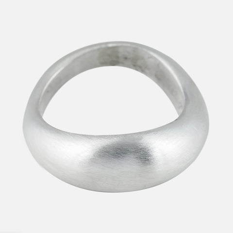 WAVE RING - Connie Dimas Jewellery