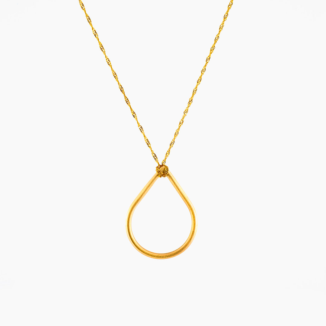 GOLD NECKLACES
