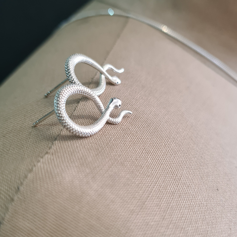 SNAKE SILVER EARRINGS