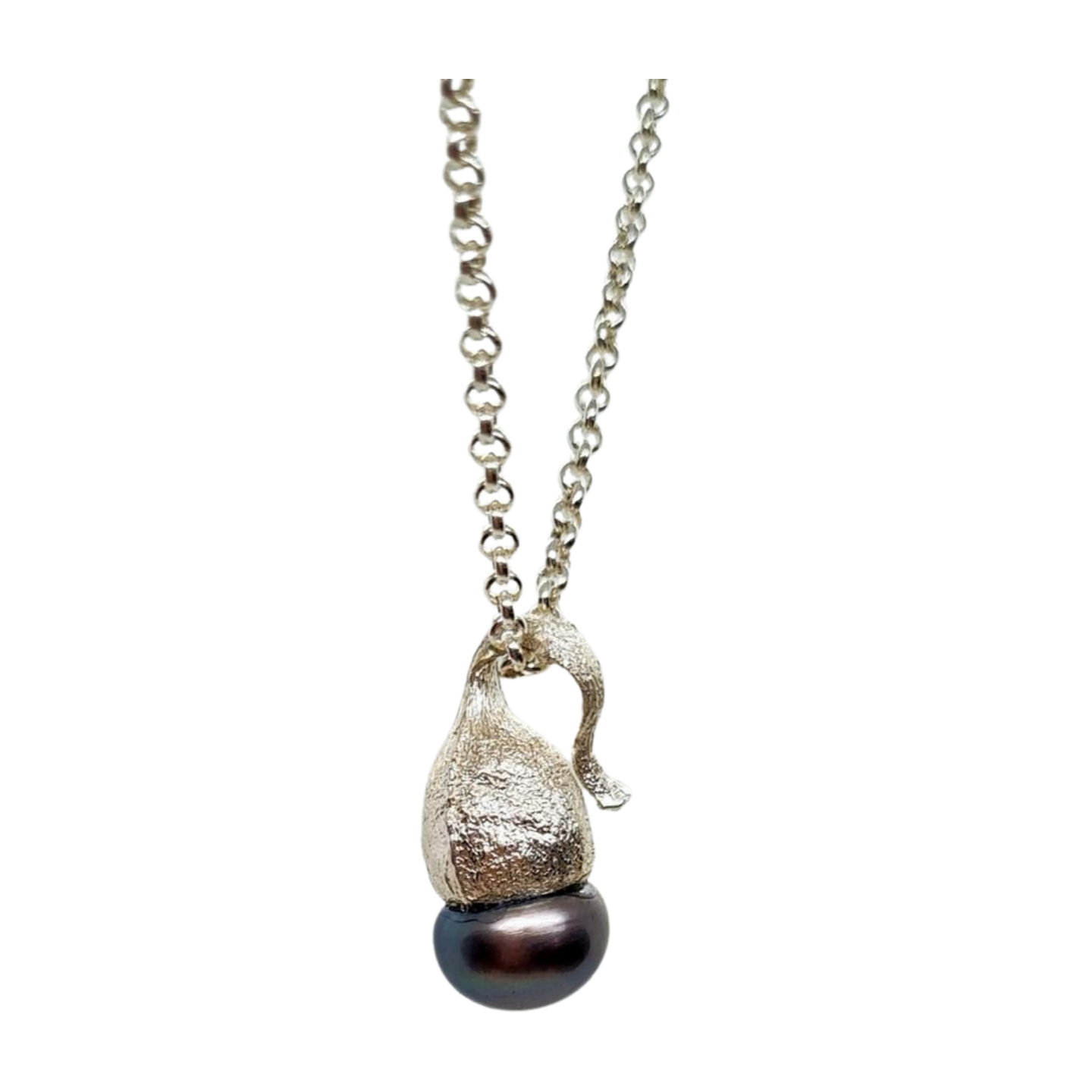 Gumnut pearl necklace - Connie Dimas