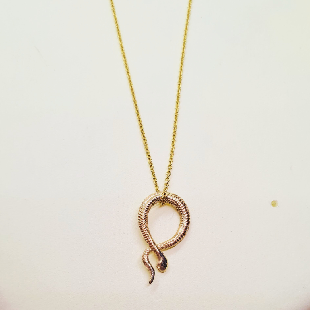 SNAKE GOLD NECKLACE - Connie Dimas