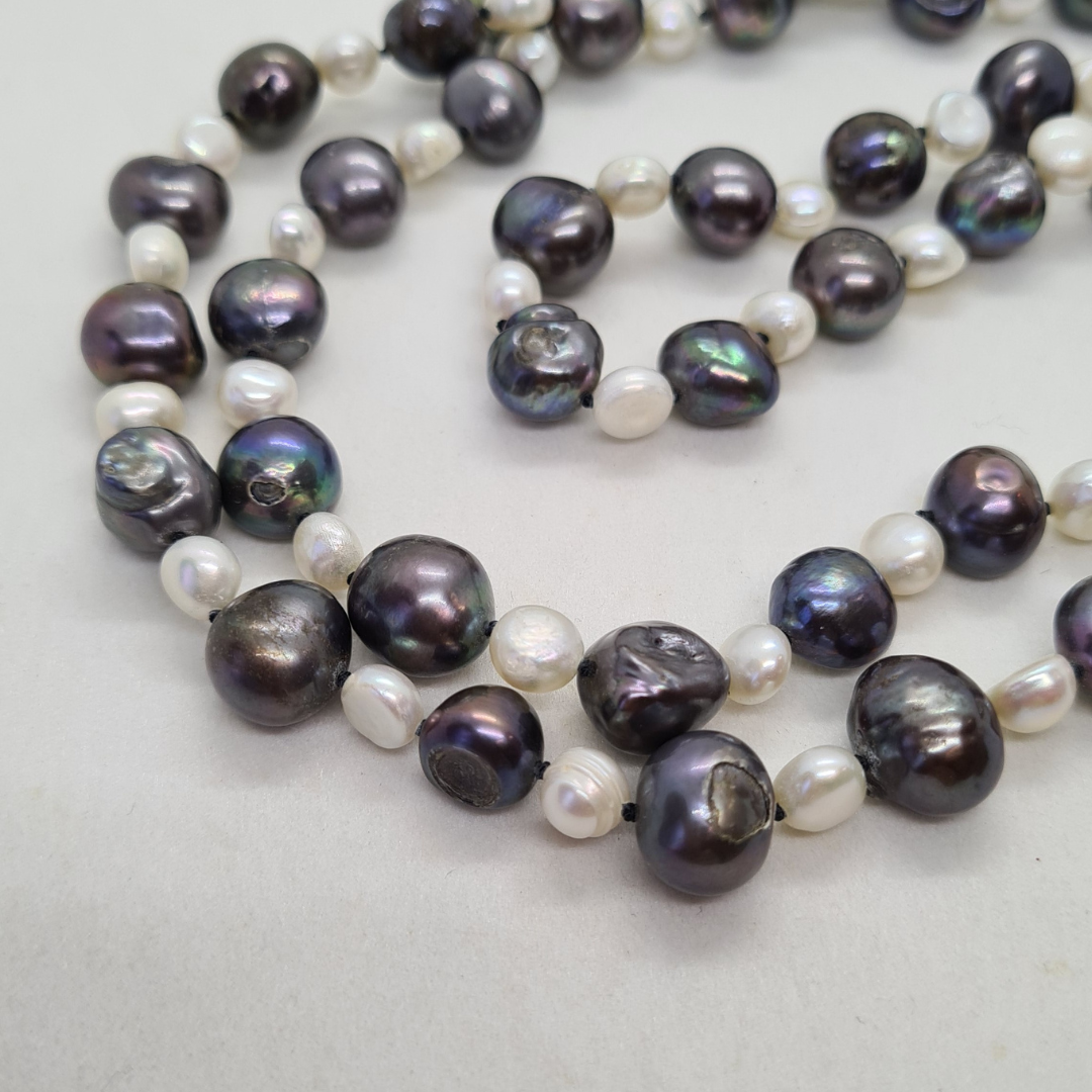 Pearl Necklace Long Two Tone - Connie Dimas