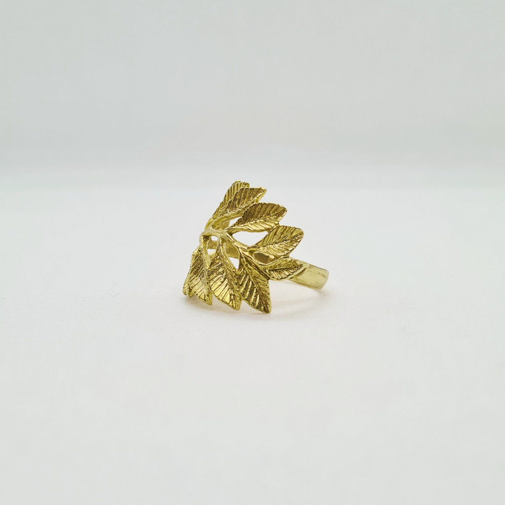 handmade gold ring Foliage