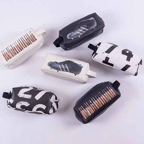 Sporting nation Toiletries Bag Small - Connie Dimas