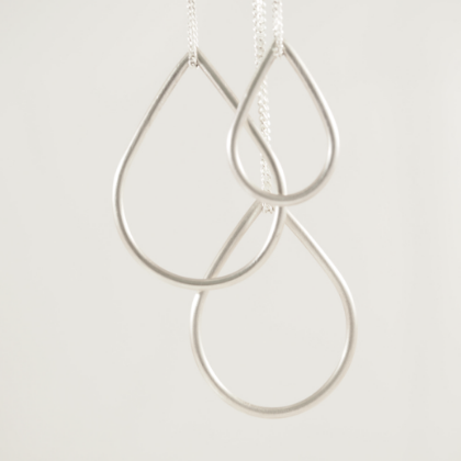 TEARDROP SILVER NECKLACE - Connie Dimas Jewellery