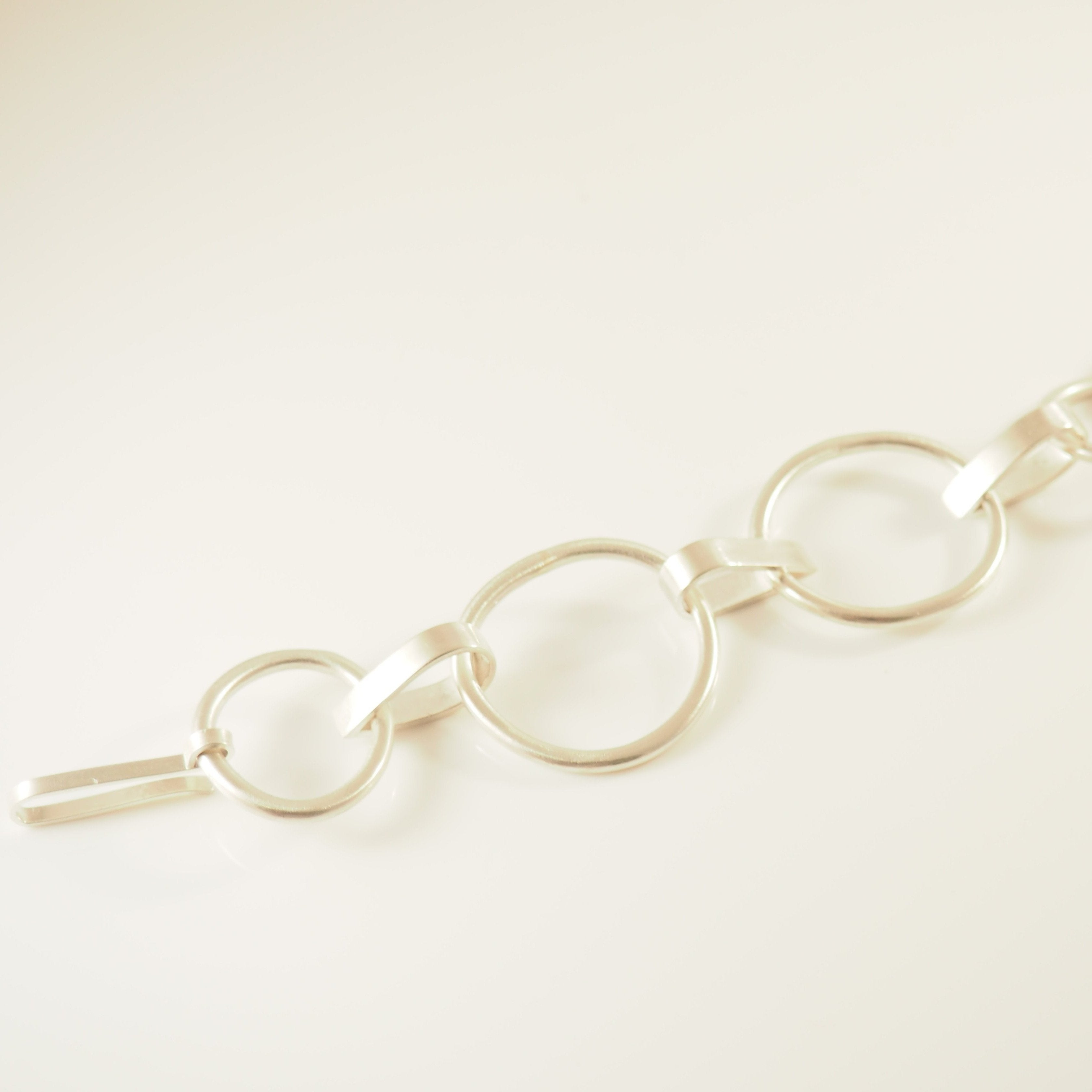 Loopy links silver bangle - Connie Dimas Jewellery
