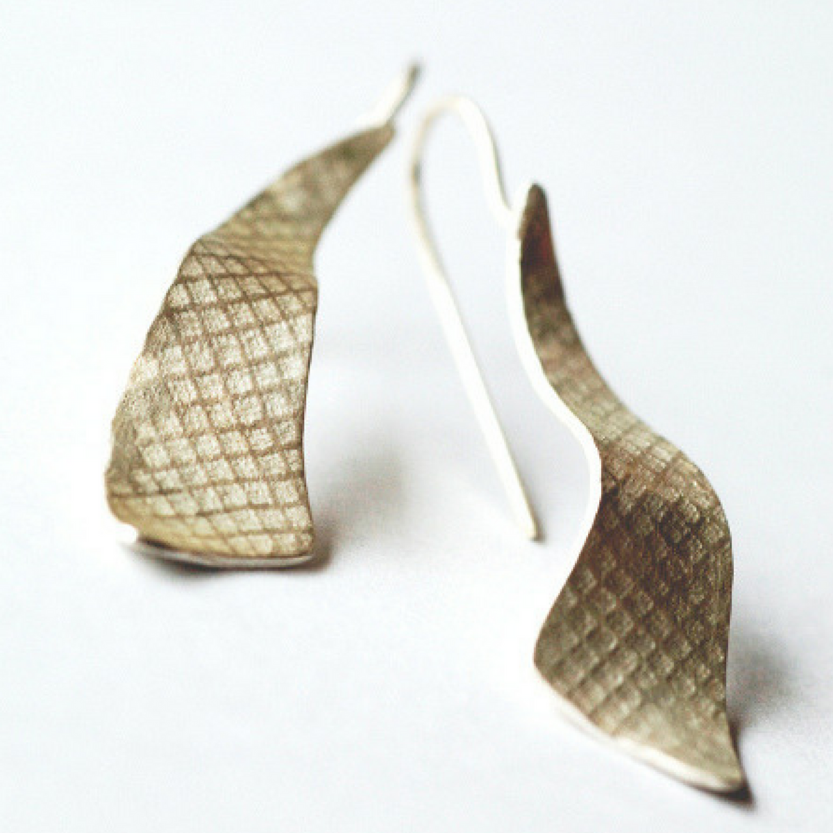 WAVY FABRIC EARRINGS - Connie Dimas Jewellery