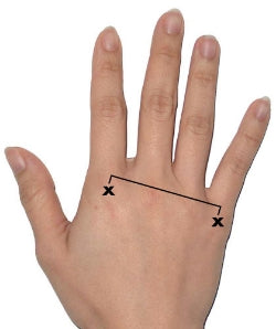 Loopy links silver bangle - Connie Dimas Jewellery