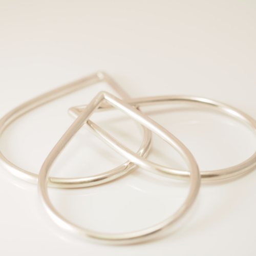 Teardrop bangle - Connie Dimas Jewellery