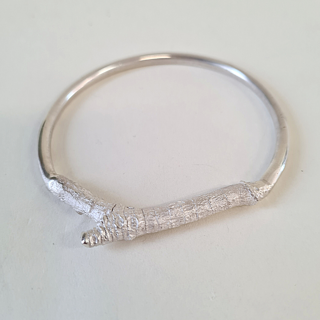 Twiggy bangle - Connie Dimas